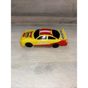 General‎ Mills CHEERIOS Cereal RACE CAR Snack Container Vintage